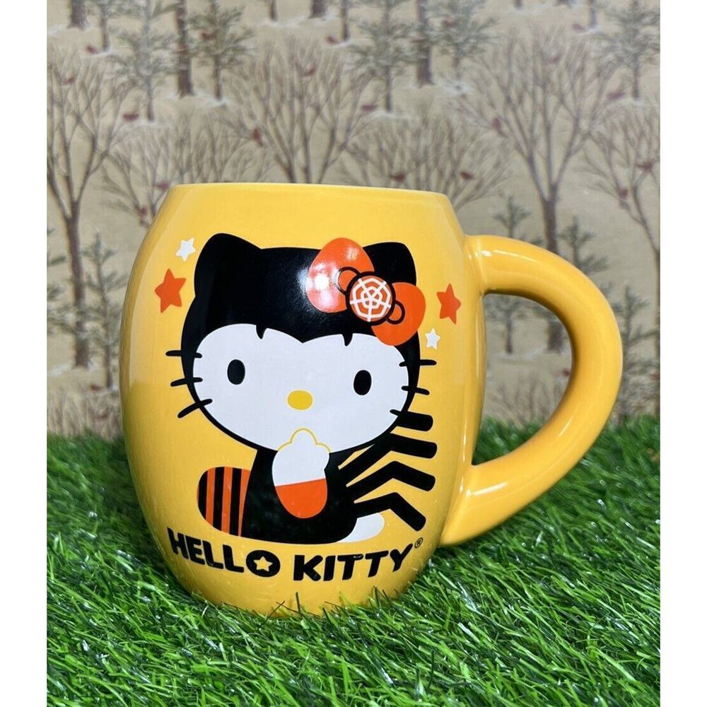 Hello Kitty‎ Halloween Mug Sanrio Trick Or Treat Spider 1976 Design 2012